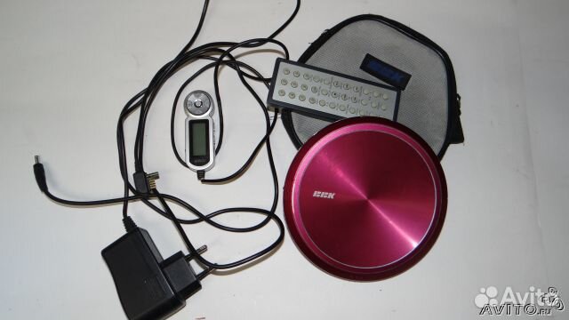 Портативный аудиоплеер CD MP3 с коллекцией дисков