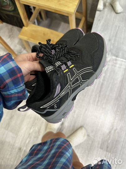 Кроссовки женские asics 36 размер