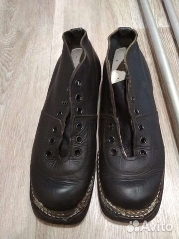 Ботинки лыжные р 34-35