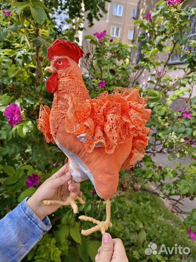 Интерьерная игрушка курица