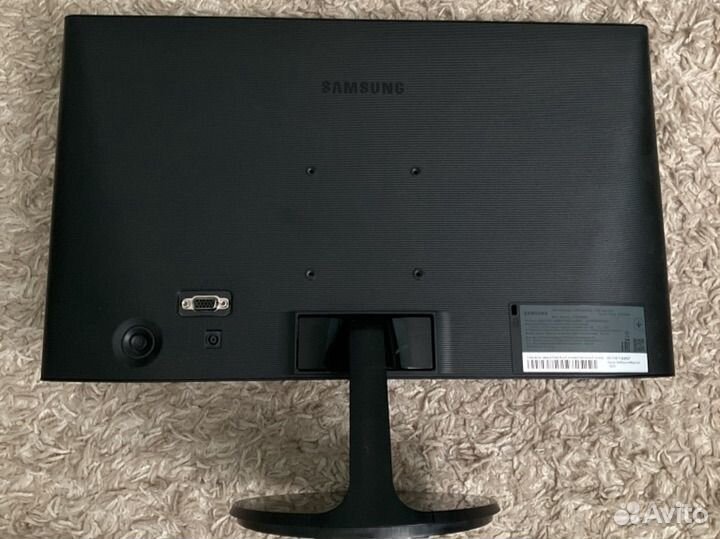 Монитор samsung s19f350hni