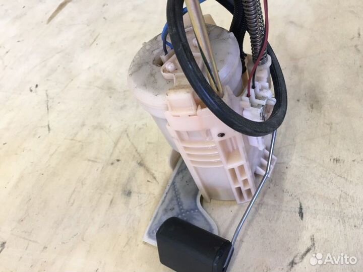 Топливный насос Toyota Camry AVV50 2AR-FXE 2013