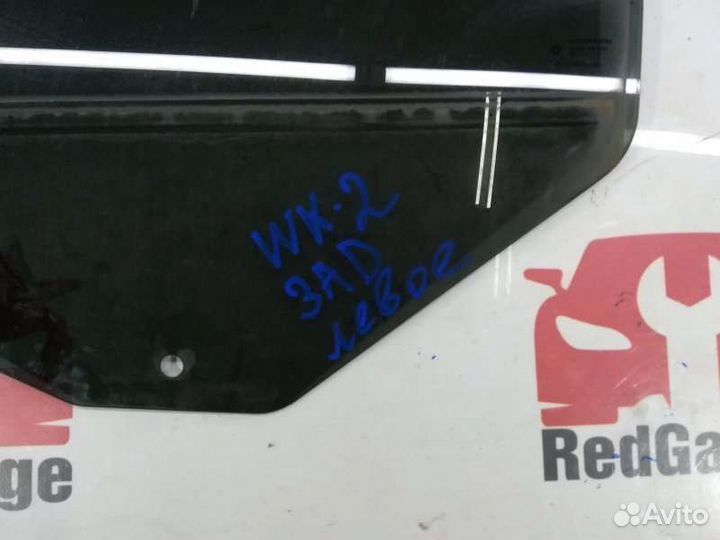 Стекло двери заднее левое Jeep Grand Cherokee WK2