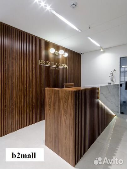 Стойка ресепшн