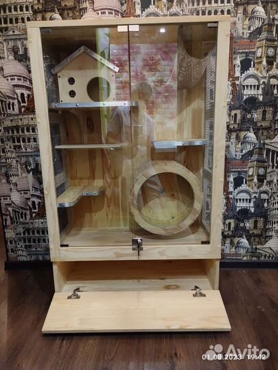Клетка витрина для шиншиллы б/у