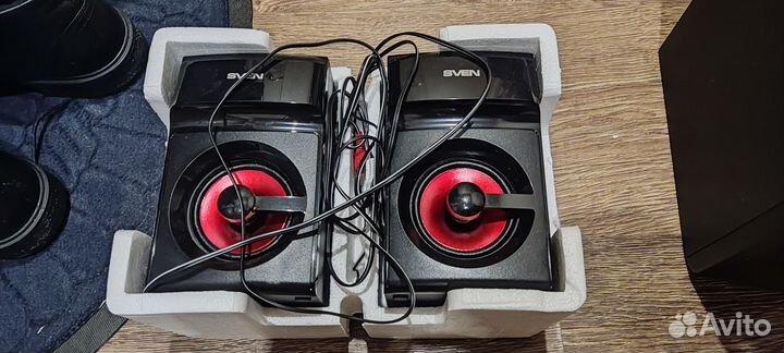 Акустические колонки 2.1