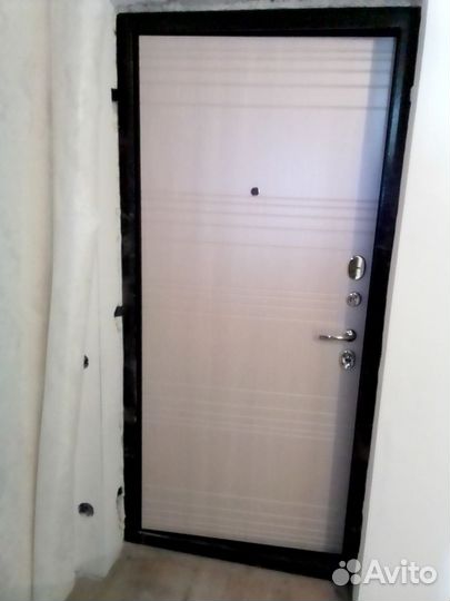 Дверь входная металлическая