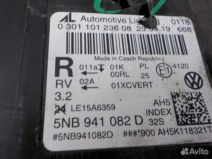 Фара правая Volkswagen Tiguan