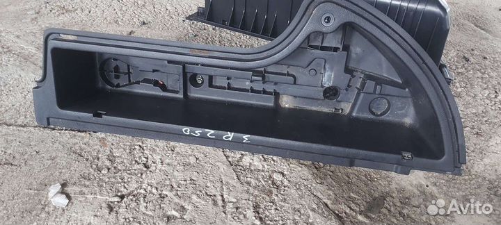 Ящик для инструментов Nissan Murano