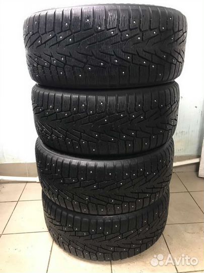 Nokian Tyres Hakkapeliitta 7 SUV 275/45 R20 101T