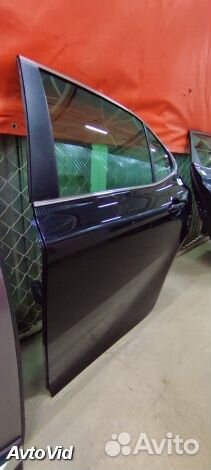 Задняя левая дверь Toyota Camry V70 Камри 70