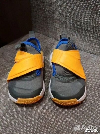 Кроссовки nike flex advance оригинал для малыша