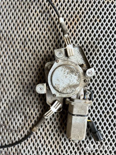 Стеклоподъемник Daewoo Nexia передний левый