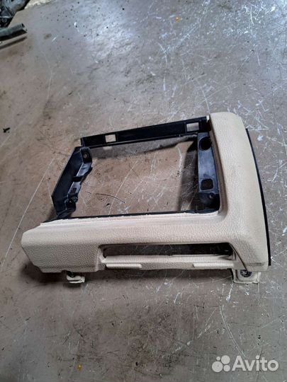 Накладка торпеды левая BMW F01