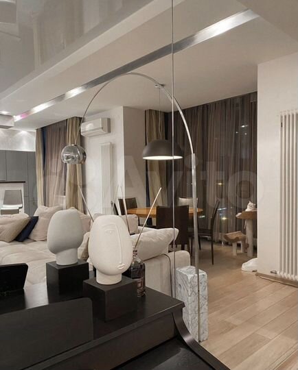 4-к. квартира, 151 м², 5/8 эт.