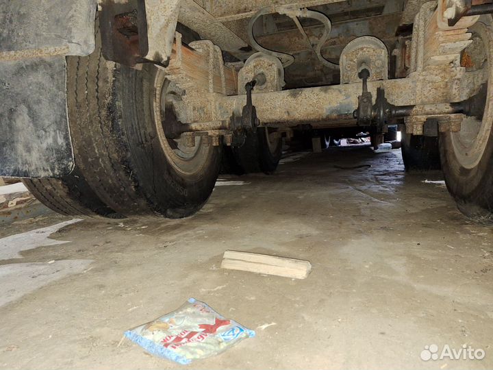 МАЗ 504 с полуприцепом, 1983