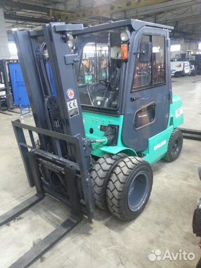 Вилочный погрузчик Dalian CPCD35RB, 2024