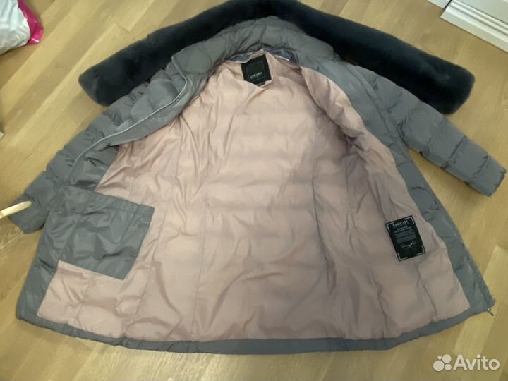 Пуховик женский демисезонный, 44