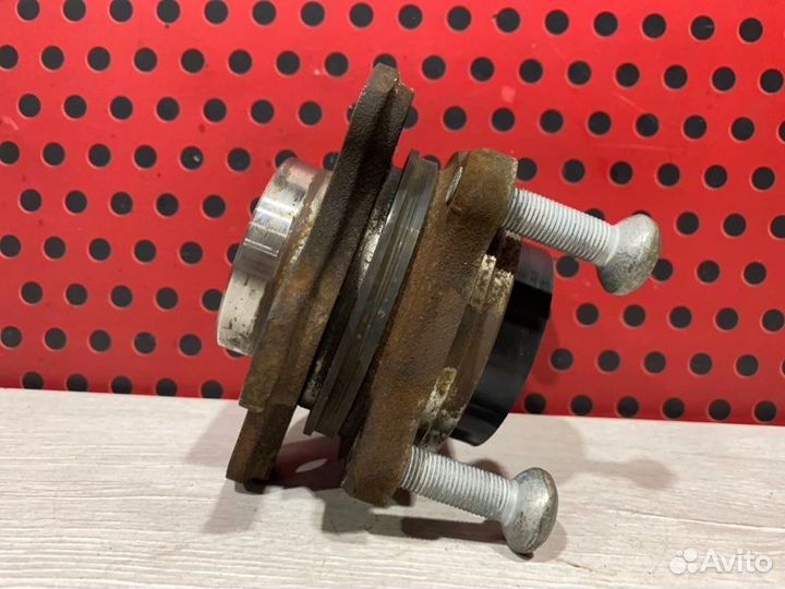 Ступица передняя Bmw 5 G30 B48B20A 2020