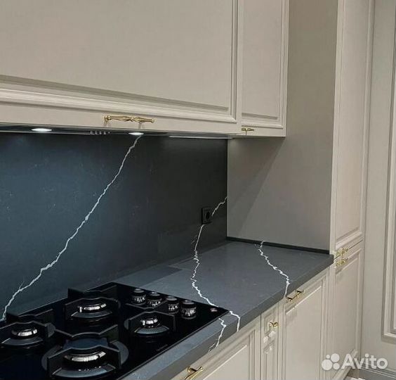 Прямая кухня Бриони. Кухня на заказ от фабрики