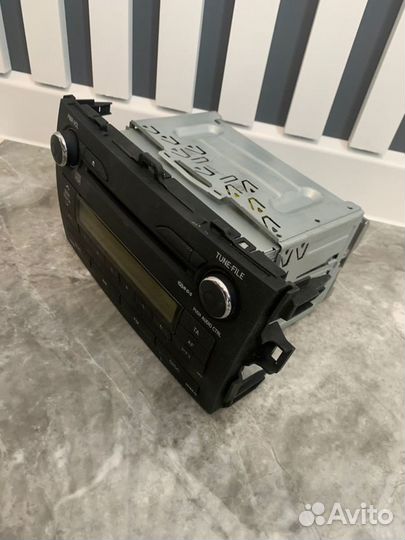 Штатная магнатола Toyota