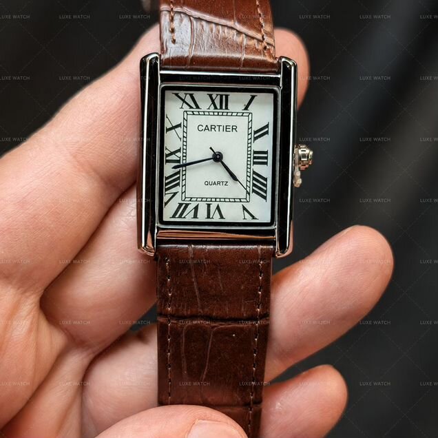 Наручные часы Cartier Tank