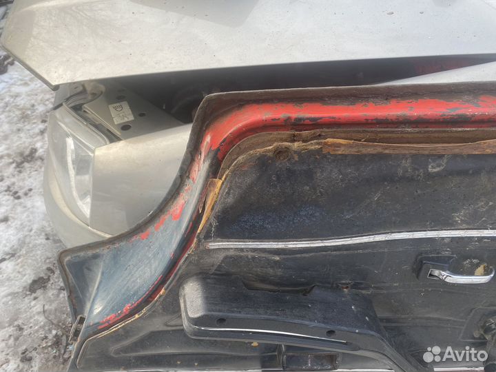 Задняя правая дверь ваз 2104