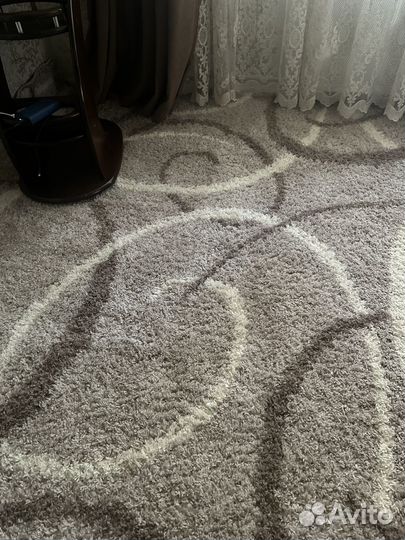 Ковер с длинным ворсом