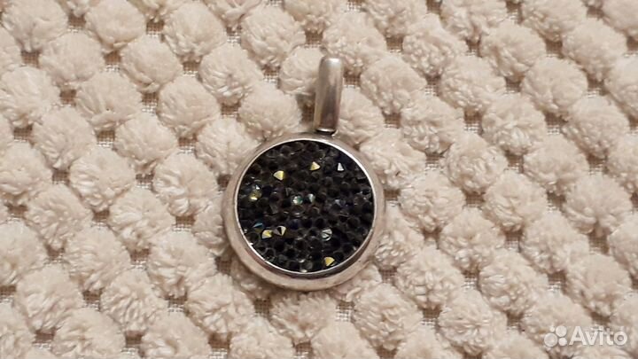 Кулон с кристаллами серебро