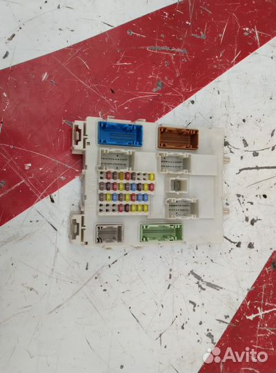 Блок предохранителей ford focus 3