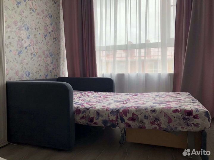 Диван
