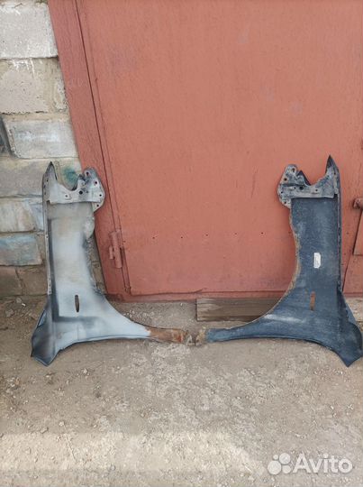 Крылья передние тайота камри 40