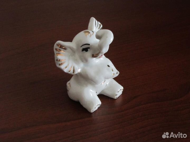 Статуэтки и наборы благовоний