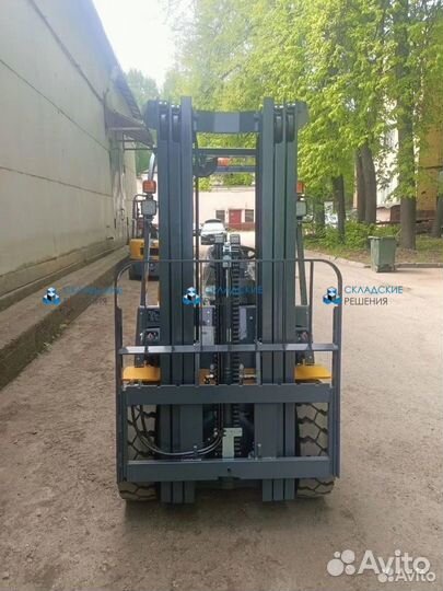 Вилочный погрузчик CHL cpcd35-XC5K2C