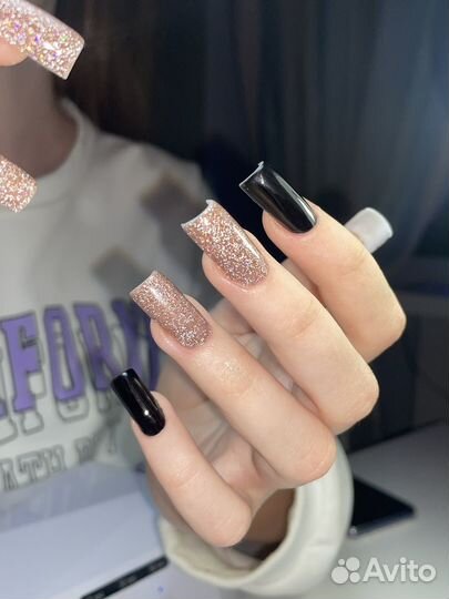 Маникюр юбилейный