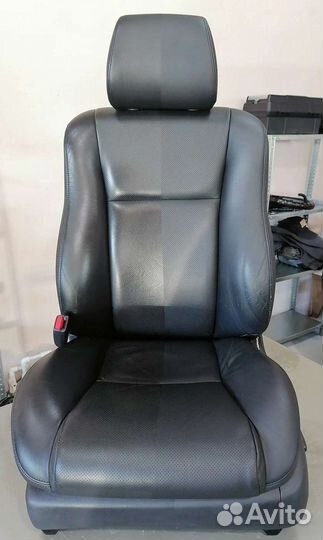 Профессиональная химчистка автомобиля