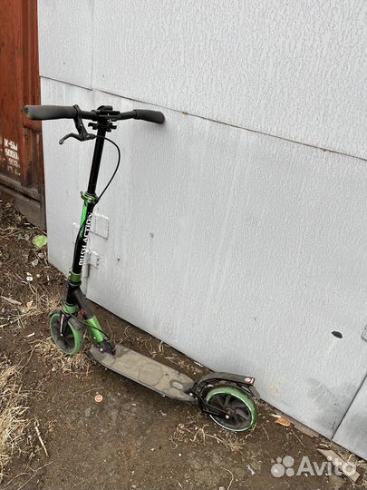 Продаю самокат 4т. Есть доставка