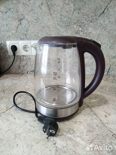 Чайник электрический б/у на запчасти