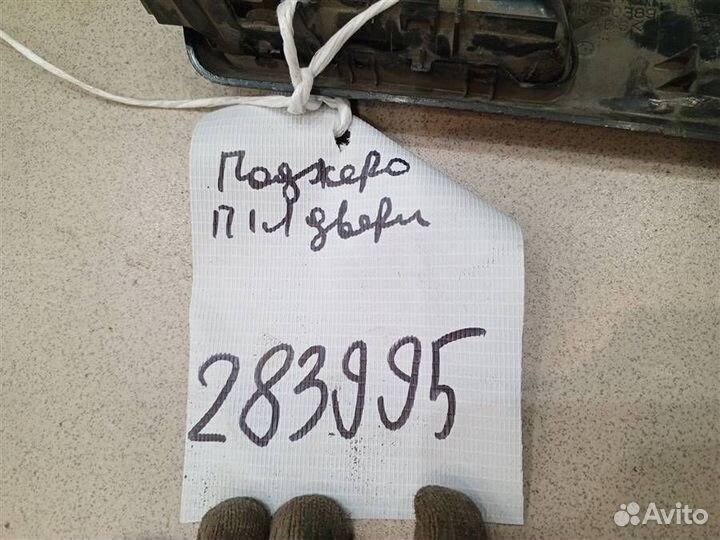 Ручка двери внутренняя левая Mitsubishi Pajero iO