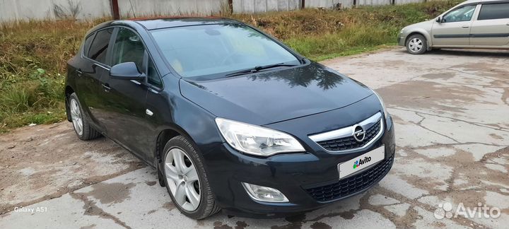 Opel Astra, 2010