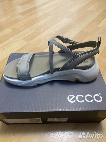 Сандалии новые оригинал Ecco Chunky 38,40