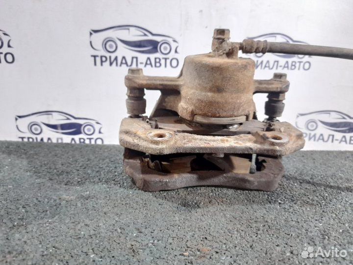 Суппорт Suzuki Grand Vitara 2 JT передний правый