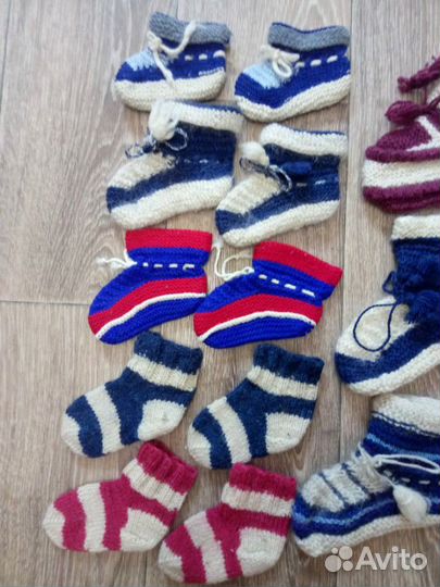 Детские пинетки и варежки от 0 месяцев