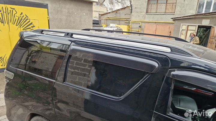 Рейлинги на крышу Toyota Vellfire, черные