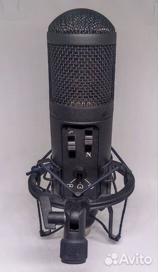 Студийный микрофон Октава МК-220