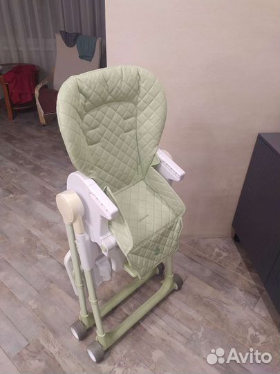 Стульчик для кормления happy baby