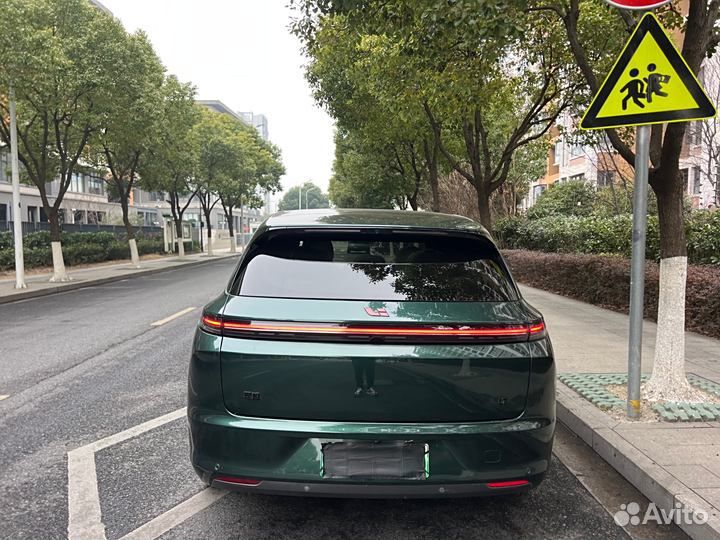 LiXiang L7 1.5 AT, 2023, 24 557 км