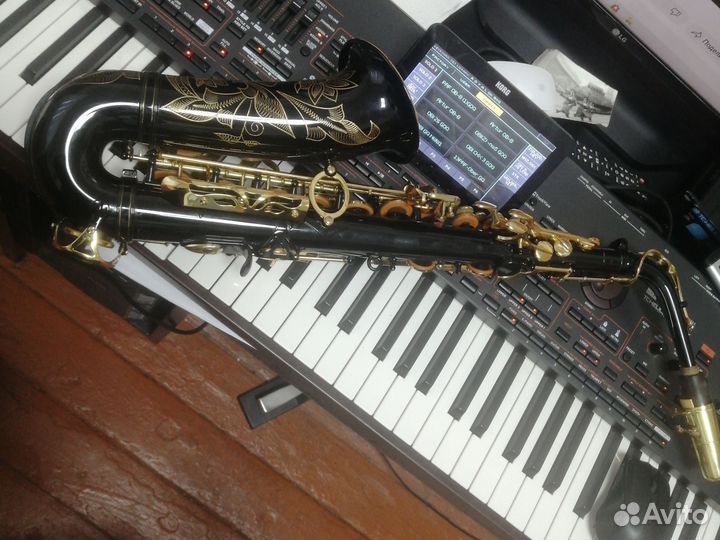 Саксофон альт Yamaha YAS exb 875