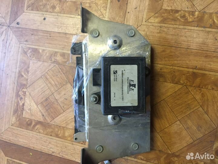 Блок управления АКПП Audi A8 D2