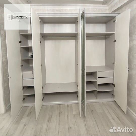 Шкаф распашной с фрезеровкой